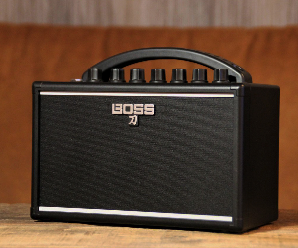 [Top 5] Mini Amplifier Guitar Tốt Nhất 2022 Dành Cho Bạn